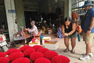 Hanoi: Flygvapenmuseet eller rökelsebyn och hattbyn