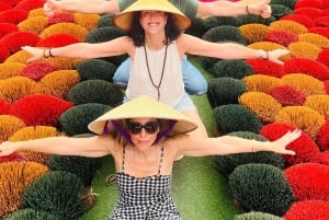 Hanoi: Artisan Tour with Incense, Hat-Making, or Ceramics