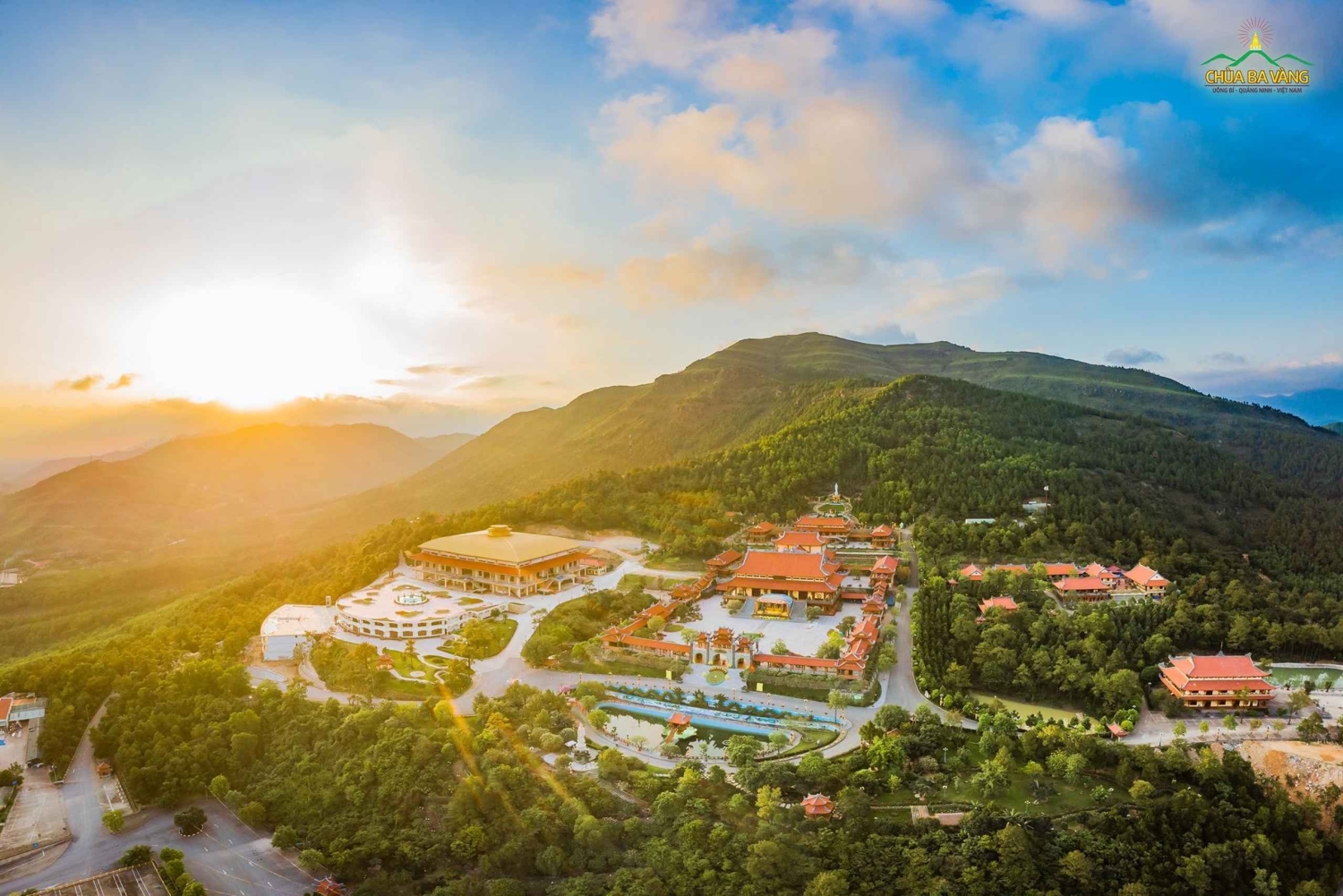 Hanoi: Ba Vang-pagoden eller Yen Tu-bjerget – UNESCO-verdensarv