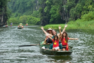 Pagoda Bái Đính w Hanoi, pagoda Nhat Tru lub Tràng An, jaskinia Mua
