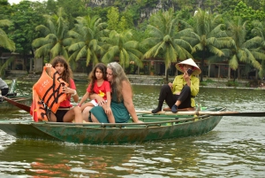 Pagoda Bái Đính w Hanoi, pagoda Nhat Tru lub Tràng An, jaskinia Mua