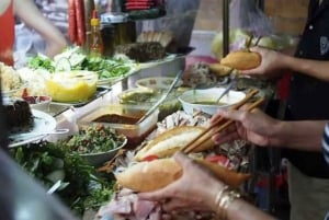 Hanoi: Bánh Mỳ Tour mit 5 Verkostungen und Dessert