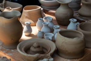 ハノイのジープアドベンチャー：バットチャンの陶芸とGOMライブショーをご覧ください