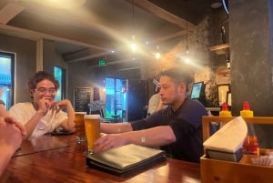 ハノイの新鮮な地元のビールと料理のツアー、トレインストリート