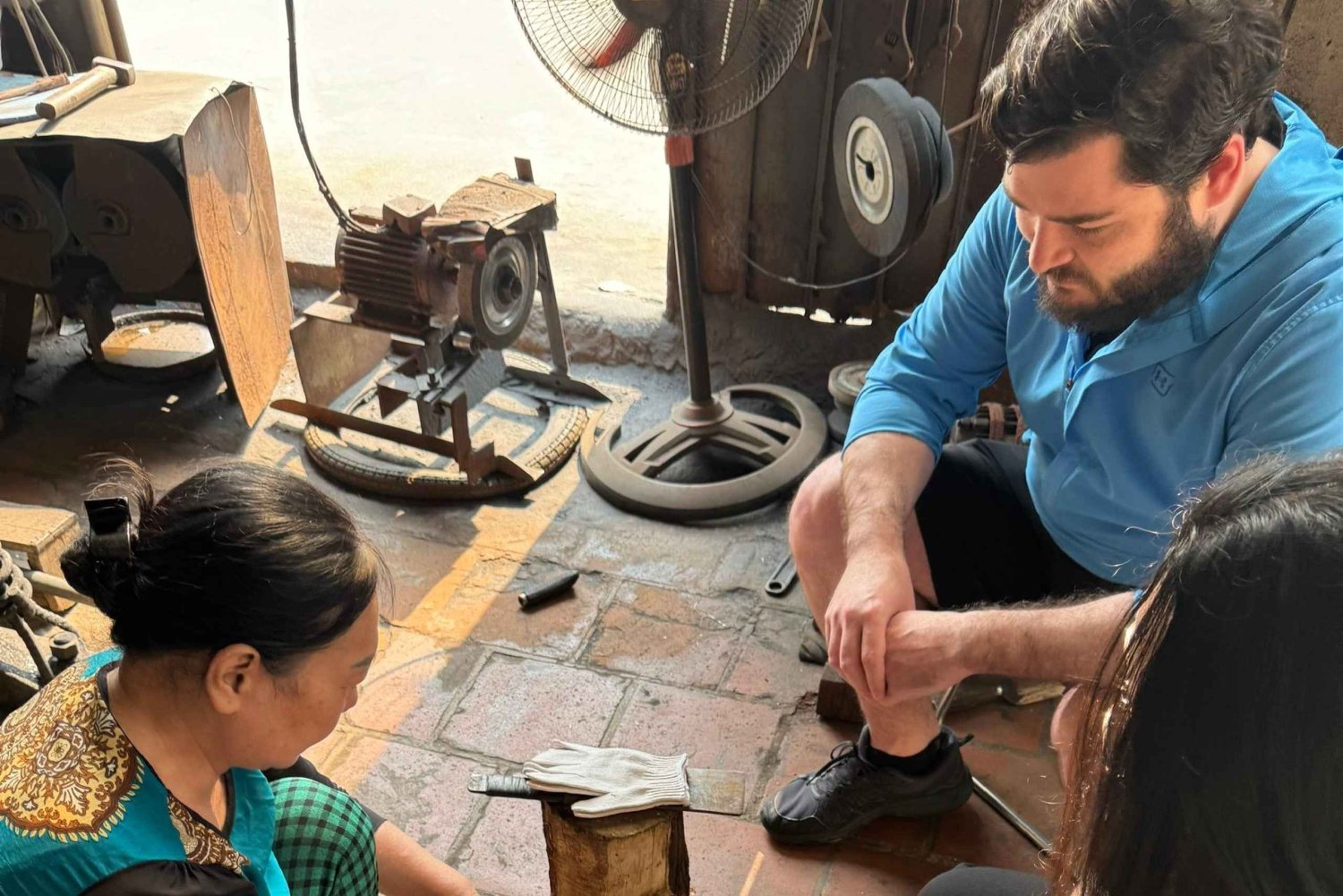 Hanoi Blacksmith Experience: maak je eigen mes vanaf nul
