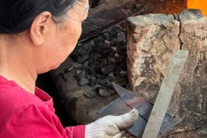 Hanoi: laboratorio di fabbro - Forgia il tuo coltello personalizzato