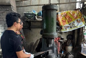 Hanoi: laboratorio di fabbro - Forgia il tuo coltello personalizzato
