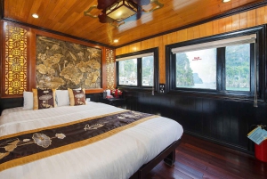 Hanoi: Crucero panorámico de 2 días por la impresionante belleza de Bai Tu Long