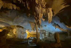 Hanoi: Crucero panorámico de 2 días por la impresionante belleza de Bai Tu Long