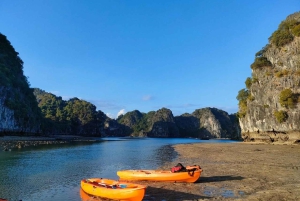 Hanoi: Crucero panorámico de 2 días por la impresionante belleza de Bai Tu Long