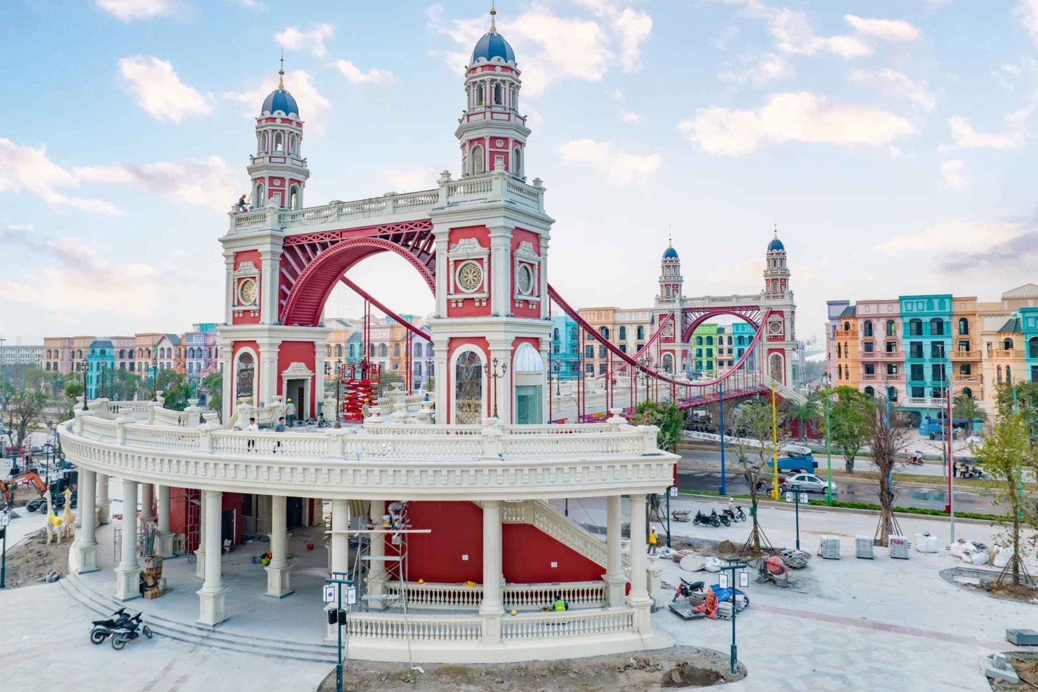 Hanoi Cantonese Assembly Hall of Mega World, Pottery Village