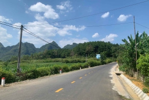 Hanoi Cao Bang in auto SUV 1 Via