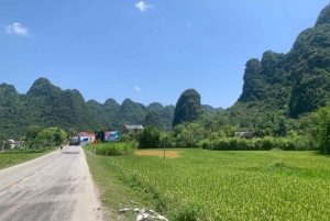 Hanoi Cao Bang in auto SUV 1 Via