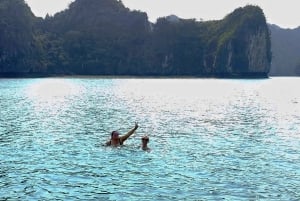 Hanoi: Cat Ba Island & Lan Ha Bay Day Trip Cruise with Lunch