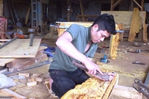 Hanoi: tour del villaggio di Chang Son con visita alla fabbrica di ventagli e alla falegnameria e pranzo