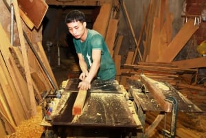Hanoi: tour del villaggio di Chang Son con visita alla fabbrica di ventagli e alla falegnameria e pranzo