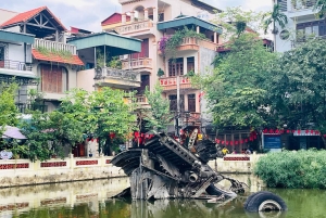 Hanoi: City Highlights Guided Tour by Vintage Jeep