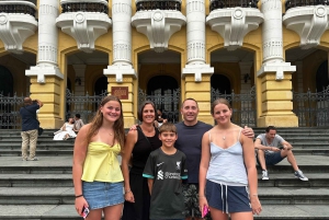 Halvdagsjeep-tur i Hanoi: mat, kultur, historia och kul