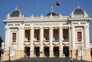 Hanoi: Sightseeingtour durch die Stadt mit dem Motorrad