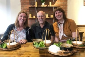 Incense Village & Hanoi Tour met Train Street - Kleine groep
