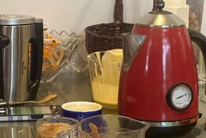 Hanoi Coffee Workshop: Make 6 Vietnamese Cafes at Local Home