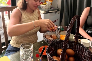 Hanoi Coffee Workshop: Gör 6 vietnamesiska kaffedrinkar i ett lokalt hem