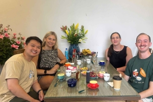 Hanoi Coffee Workshop: Gör 6 vietnamesiska kaffedrinkar i ett lokalt hem