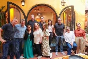 Hanoi: Cooking Class in a Local Villa with Market Tour