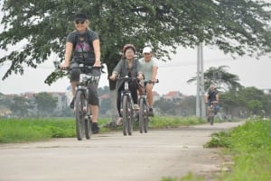 Hanoin maaseudun pyöräretki: Punaisen joen kulttuuri ja arkielämä