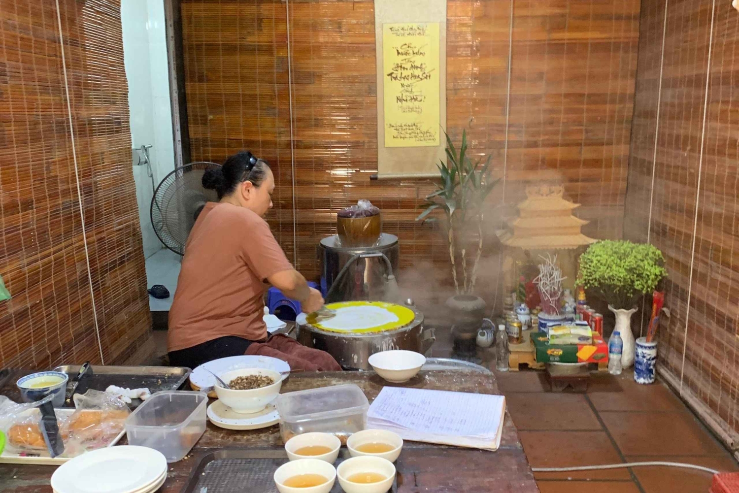 Excursion en moto dans la campagne de Hanoi : Village de céramique de Bat Trang