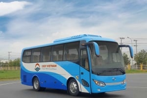 Hanoi: Koselig cruise med overnatting i Halong Bay med måltider