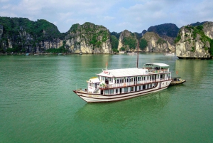 Hanoi: Mysig Halong Bay-kryssning med måltider över natten