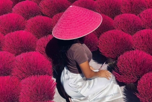 Hanoi: Craft Villages Tour & Optional Train Street Drop Off