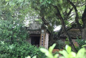 Hanoi: Cuu Ancient Village, Incense Village and Dau Pagoda