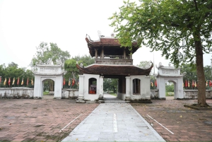 Hanoi: Cuu Ancient Village, Incense Village and Dau Pagoda
