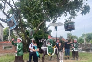 ハノイ：ドンホ民画の遺産を巡るジープツアー＆昼食をお楽しみください