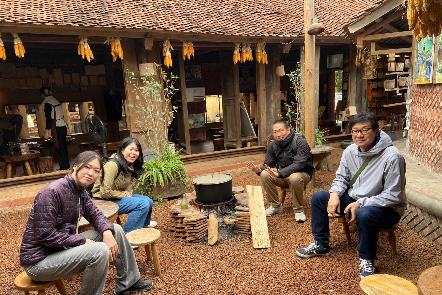 Hanoi: Duong Lam Ancient Village & Countryside Jeep Tour