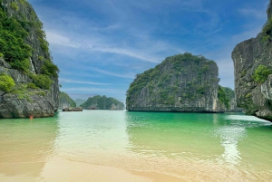 Hanoi: Cat Ban helmi – kahden päivän risteily ja kajakkimatka