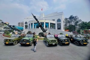 Gastronomie, culture, tourisme et divertissements à Hanoï en jeep de l'armée vietnamienne