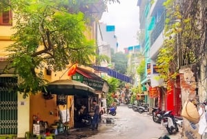 Hanoi: Wycieczka kulinarna z przewodnikiem z wizytą na ulicy kolejowej
