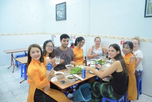 Hanoi: Heldagstur på Vespa i byen og på landet