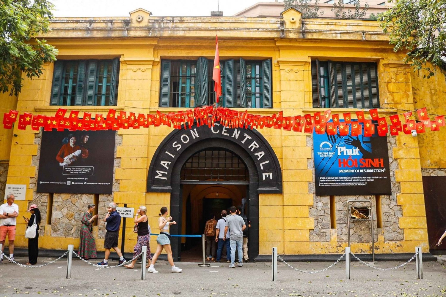 Hanoi Highlights Tour – Full Day with Guide & Optional Lunch