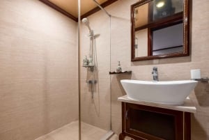 Hanoi: Crociera di 1 o 2 giorni nella Baia di Ha Long e Bai Tu Long