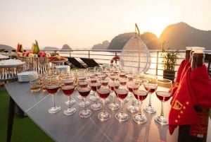 Hanoi: Crociera di 1 o 2 giorni nella Baia di Ha Long e Bai Tu Long