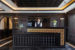 Hanoi: Ha Long Bay 5 tähden risteily 2 päivän päiväkierros