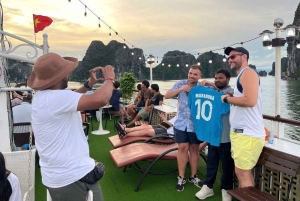 Hanói: Viagem de um dia à Baía de Ha Long – Cruzeiro de luxo e almoço local