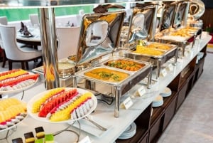 Hanoi: Ha Long Bay päiväretki - ylellinen risteily ja buffet-lounas