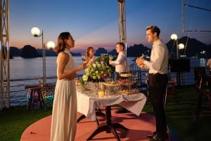 Ханой: круиз по бухте Халонг с каякингом и островом Титоп