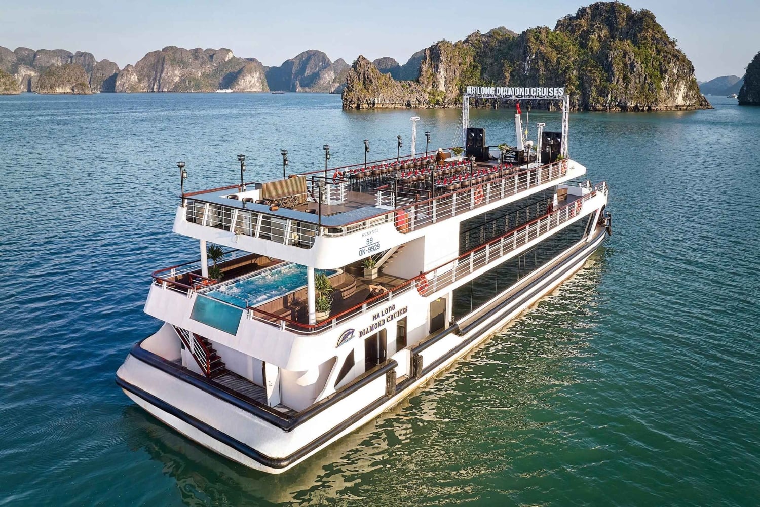 Hanoi: Halong Bay dagvullende tour met 5-sterren Diamond Cruise