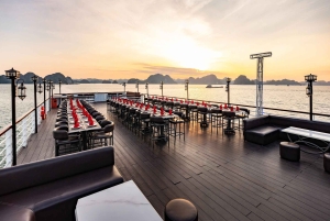 Hanoi: Halong Bay dagvullende tour met 5-sterren Diamond Cruise